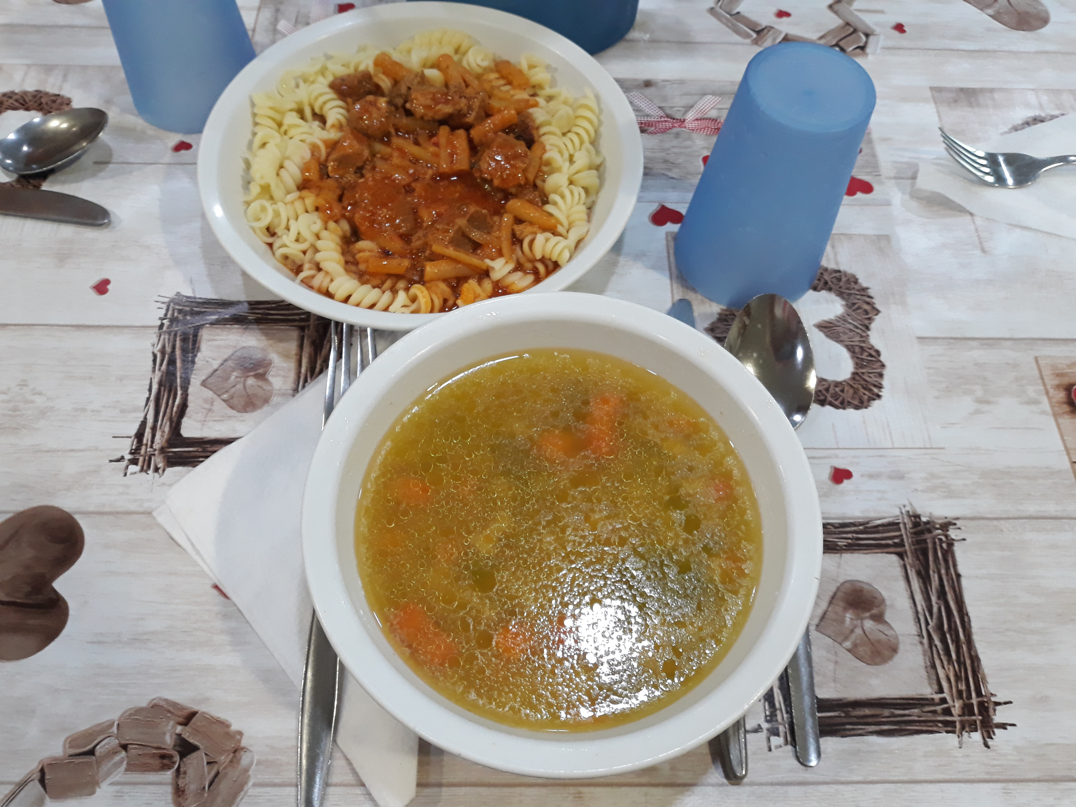 Zöldborsó leves, Temesvári sertéstokány orsótésztával