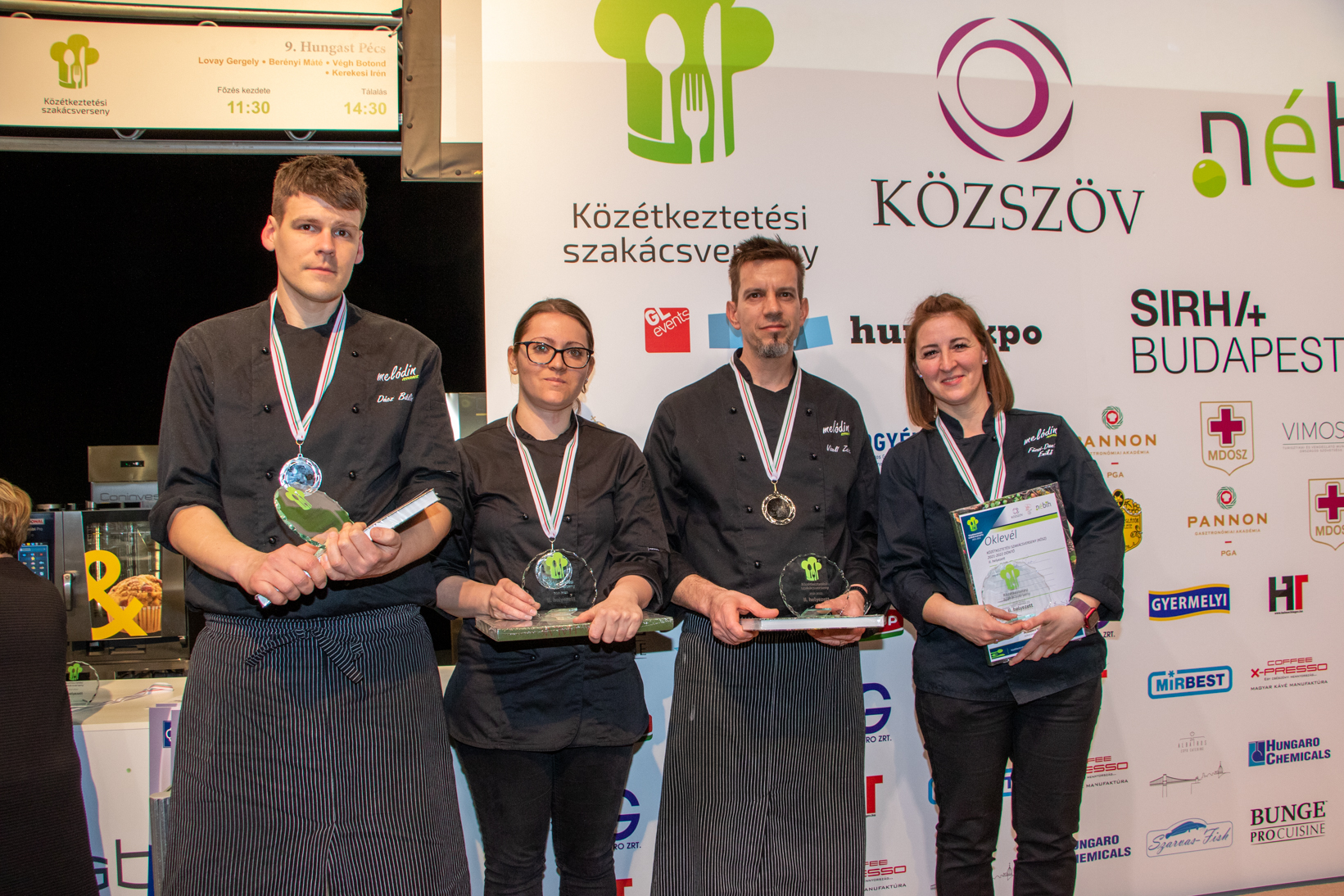 A második helyezett Melódin Team (Budapest). Tagjai: Füssi-Dankó Enikő, Vizeli Zsolt, Dúcz Bálint, Strbik Beáta