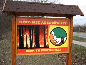Előzd meg az erdőtüzet tábla